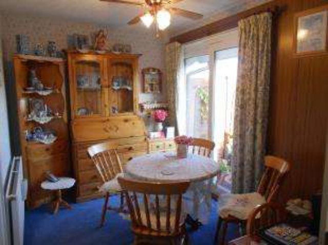 Image of 3 bedroom Terraced house for sale in Tintagel Walk Bedford MK41 at Bedford Bedfordshire Salph End, MK41 8ND